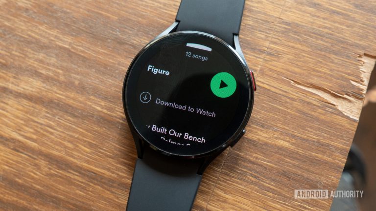 Как загрузить музыку из Spotify в умные часы Wear OS